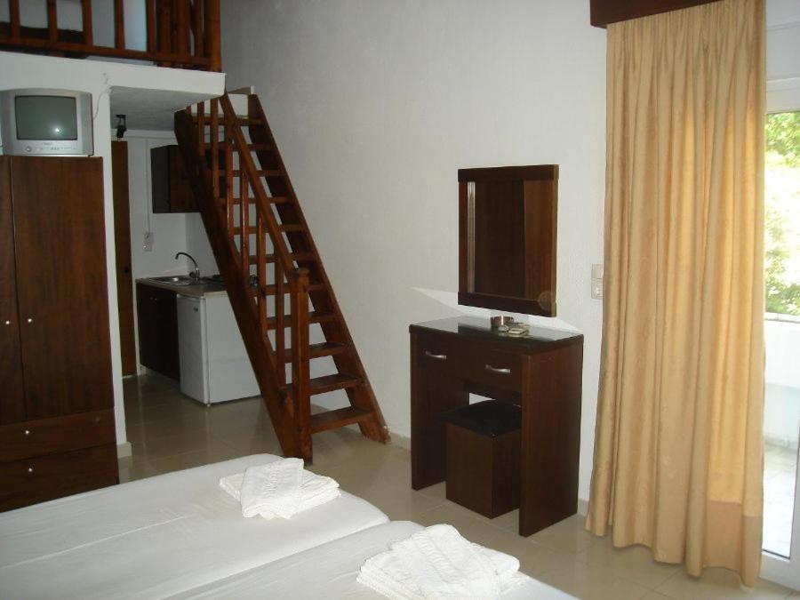 Hotel Zachos Troulos Habitación foto
